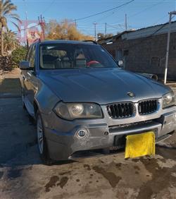 بی ئێم دەبڵیو X3